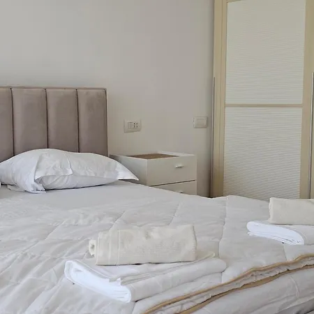 Apartmán E21 *